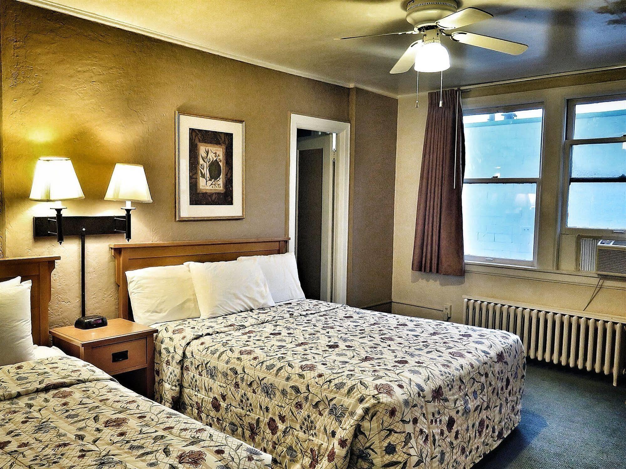 Inn At Queen Anne Сиэтл Экстерьер фото